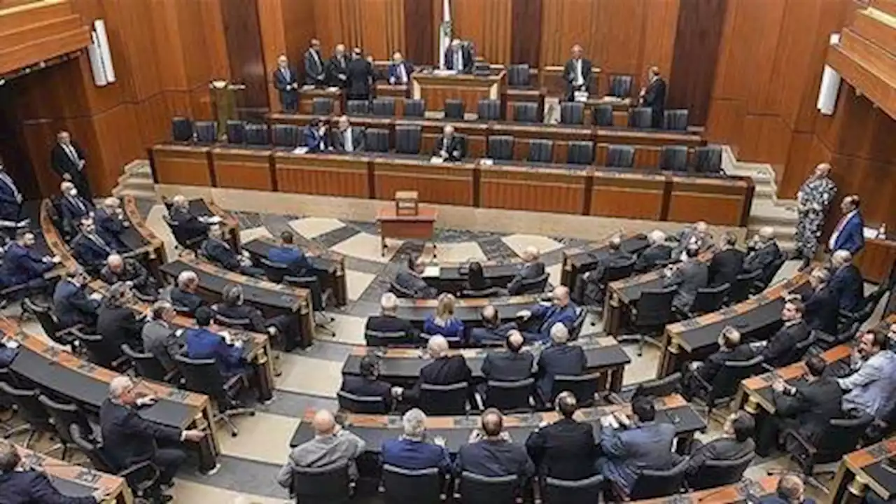 Lebanon lawmakers fail to elect new president again