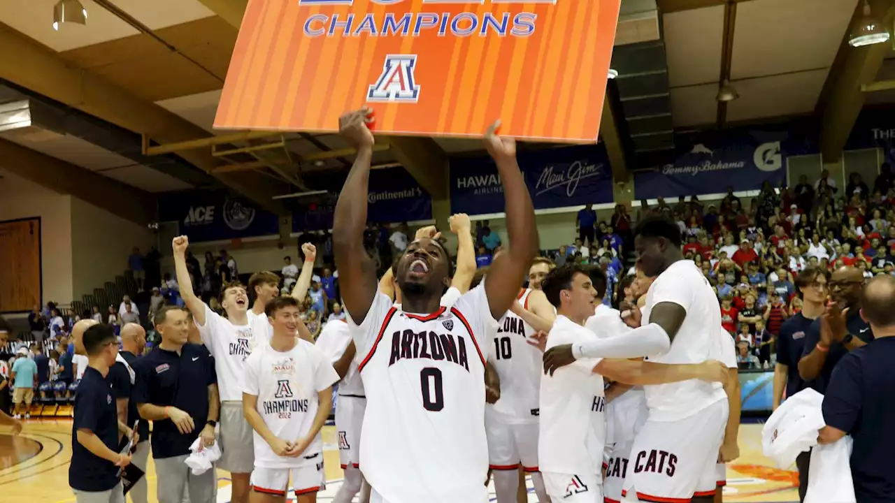 Photos: No. 14 Wildcats top No. 10 Creighton for Maui Invitational title