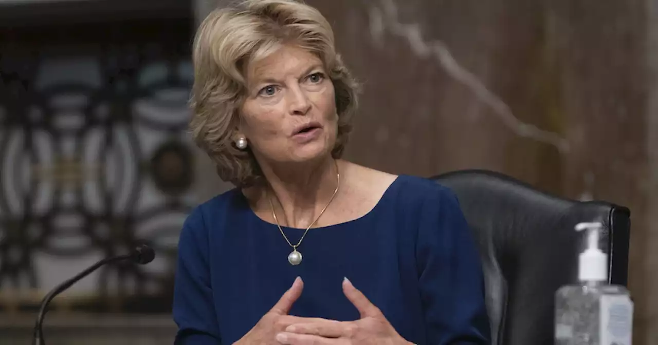 GOP's Lisa Murkowski wins reelection in Alaska Senate race