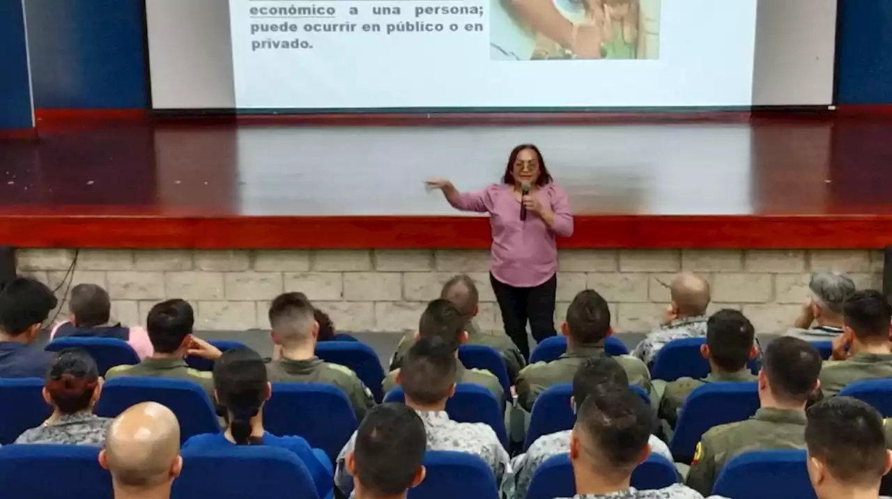 Comisaría 15 de Familia realizó jornada para conmemorar Día de la No Violencia contra la Mujer