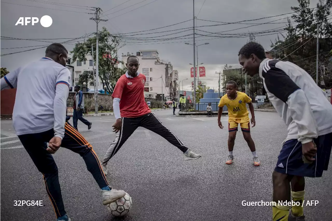 RDC: à Goma, les rebelles sont tout près mais la vie continue