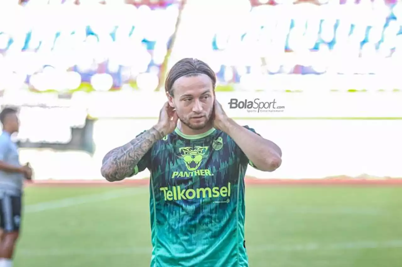 Gelandang Persib Marc Klok Tak Sepakat Liga 1 Dilanjutkan dengan Sistem Bubble - Bolasport.com