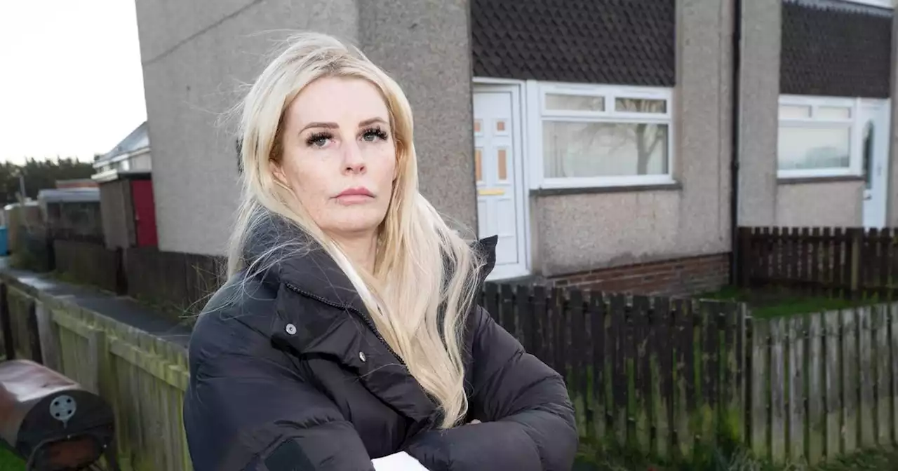 Single mum forced live separate from kids over asbestos and dampness fears