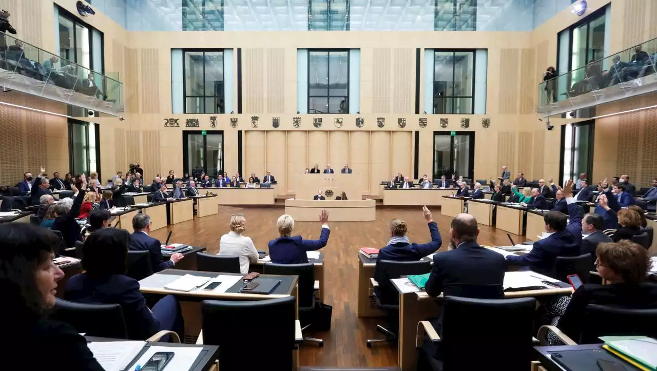 Wohngeld, Inflationsausgleich und CO₂-Abgabe: Bundesrat stimmt Gesetzespaket zu