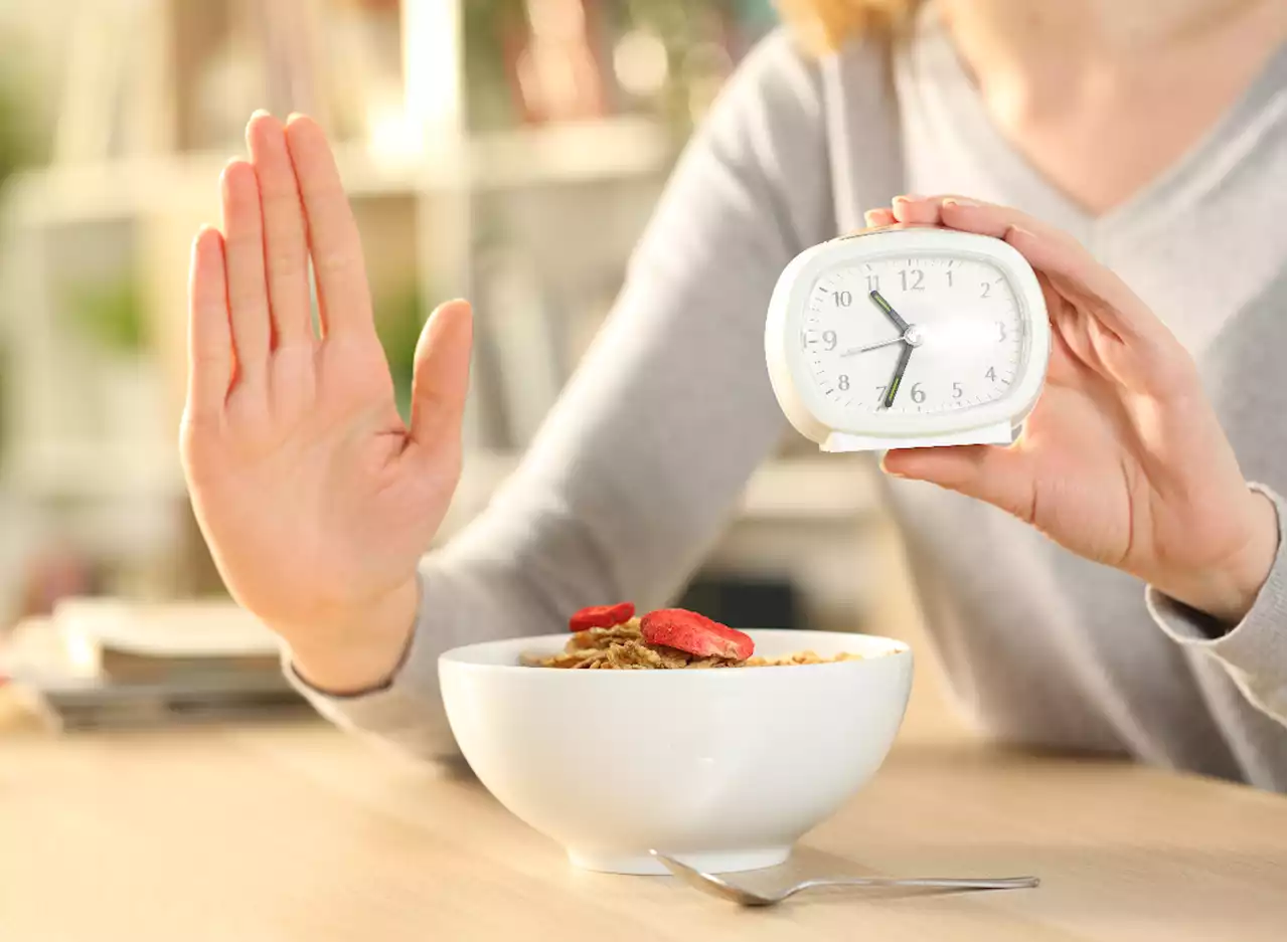 Intermittent Fasting Can Lead To Disordered Eating, Study Finds