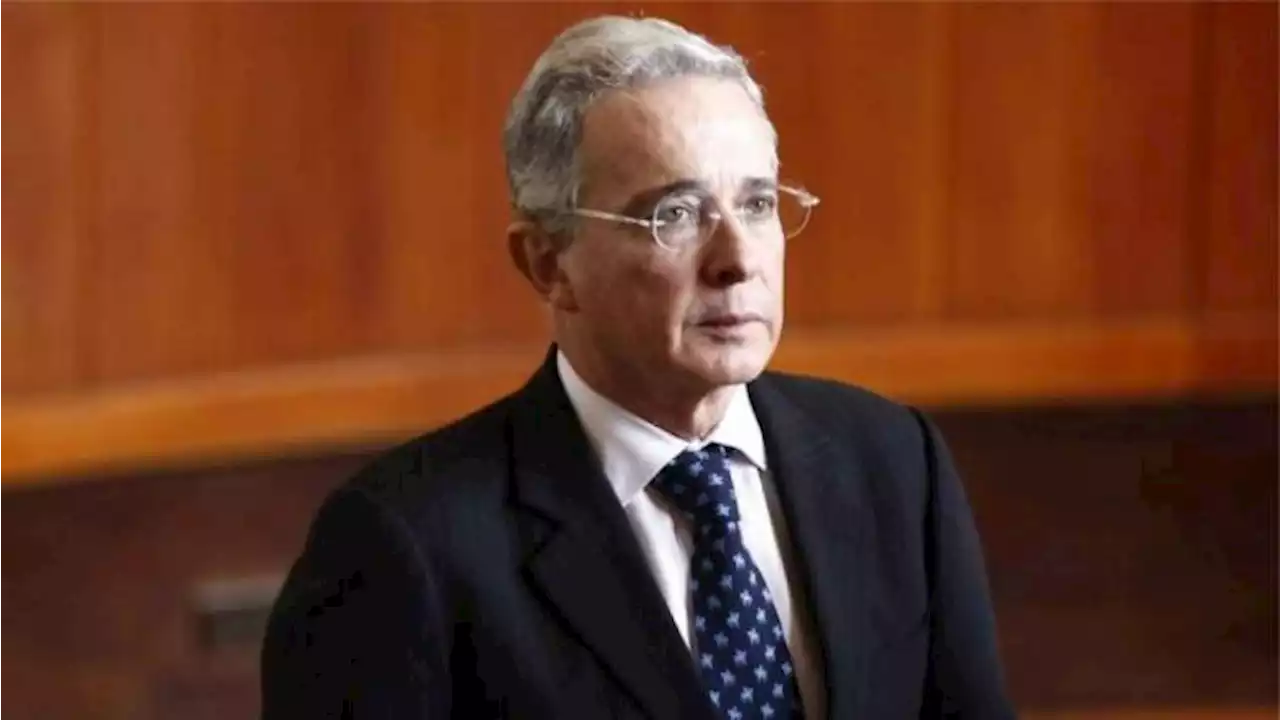 Fiscalía determinó que no hay testigos en contra de Álvaro Uribe