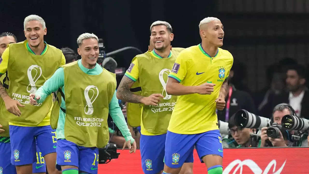 Brazil 2-0 Serbia: Richarlison scores brace as Tite's side show why they are World Cup favourites