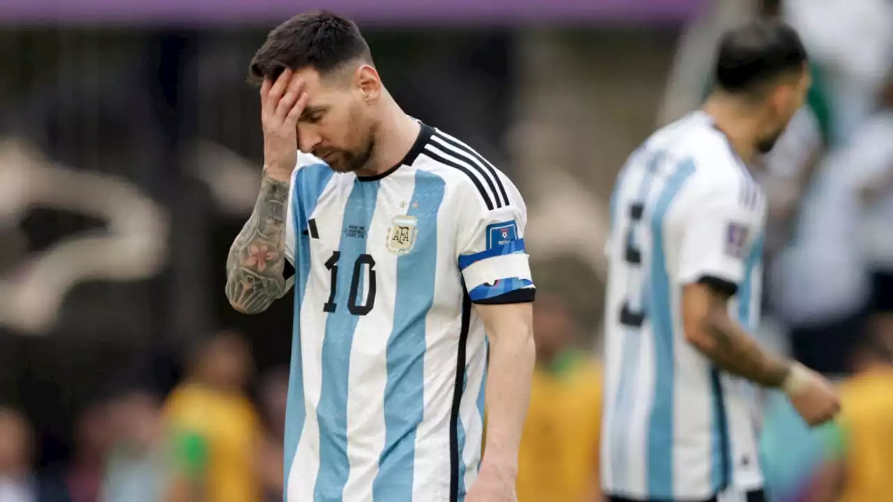 Lionel Messi, Argentina under pressure against Mexico in World Cup match