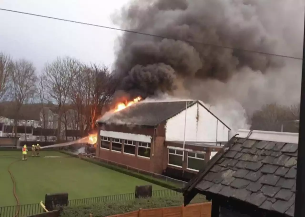 Dark smoke covers sky as locals near fire issued advice by cops