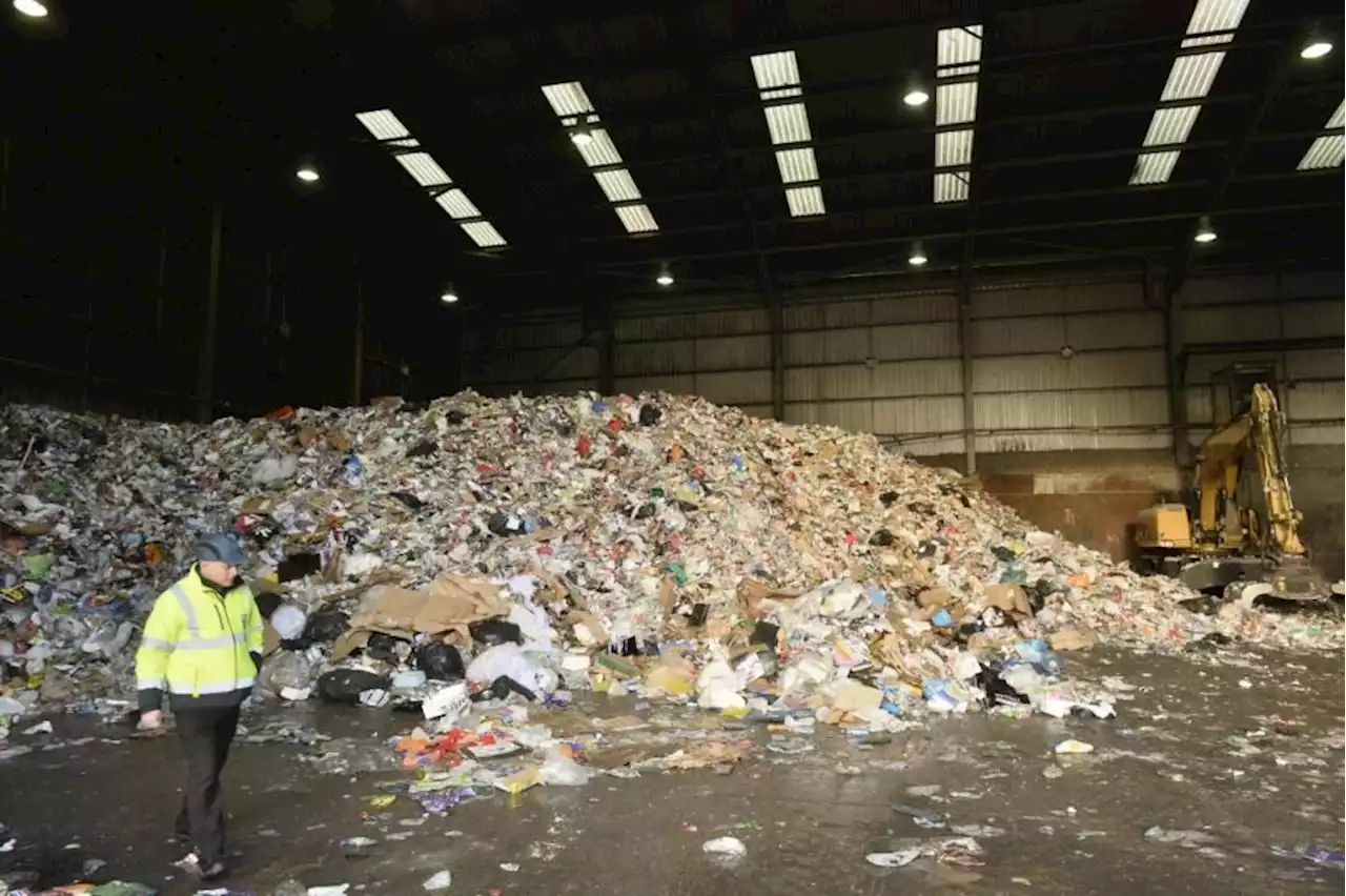 Glasgow recycling centre CLOSES due to power cut