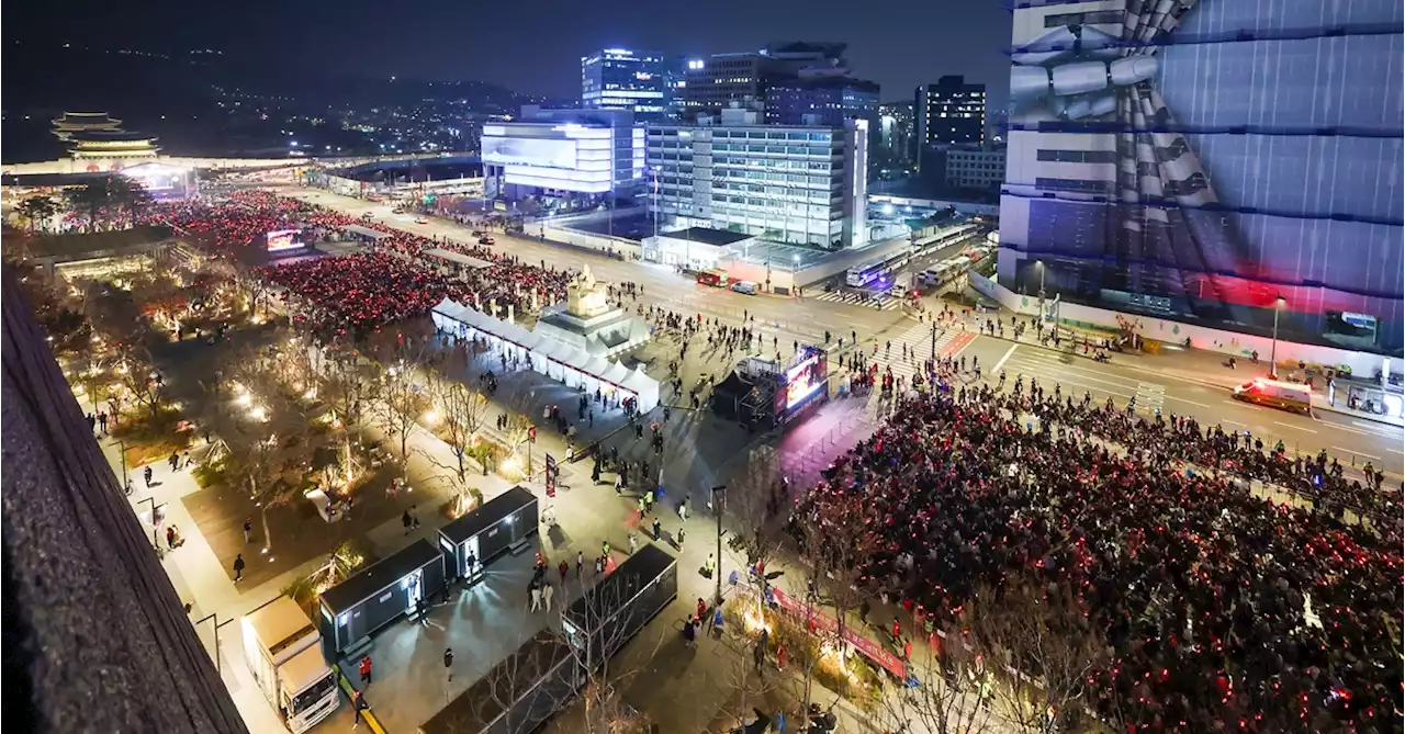 '멈추지 말고 이동해주세요' 광화문 거리응원 현장 (사진 6장) | 중앙일보