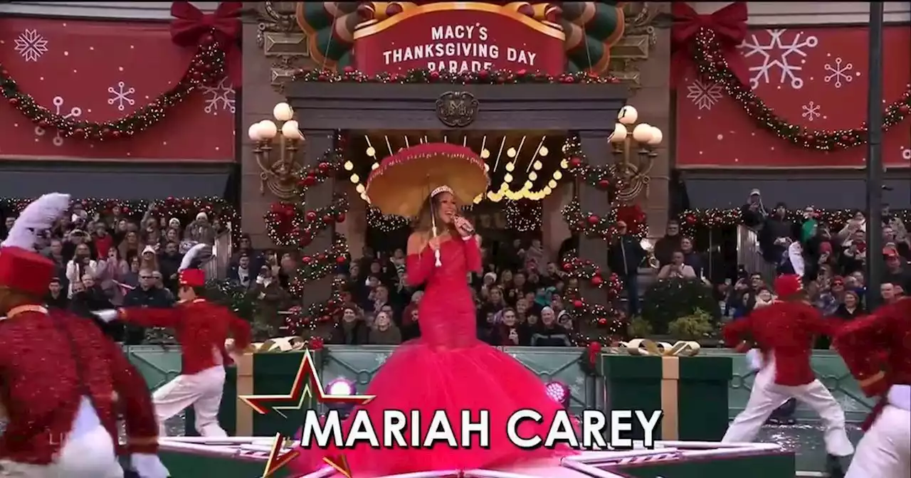 En vidéo, les jumeaux de Mariah Carey dansent derrière leur mère lors de la parade de Thanksgiving