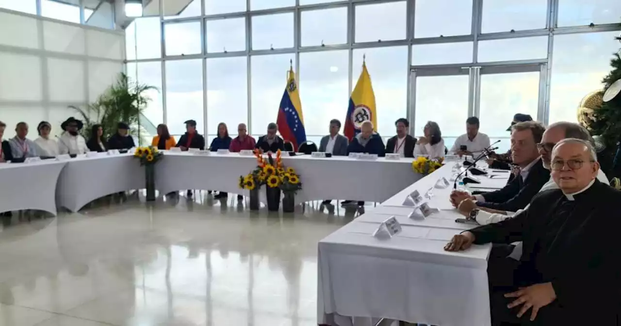 Mesa de diálogo entre Gobierno colombiano y el ELN invita a Estados Unidos