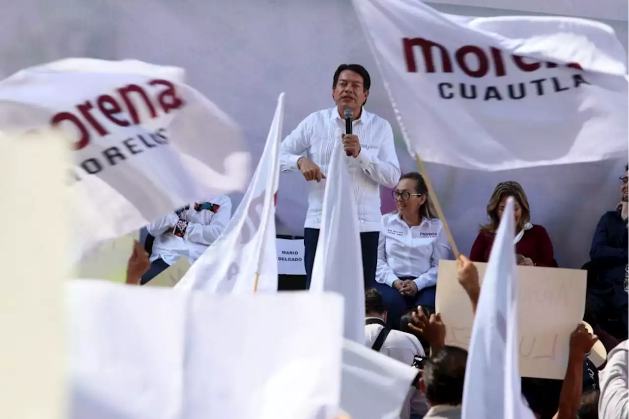 Políticos de Morena ofrecen traslados a marcha de AMLO