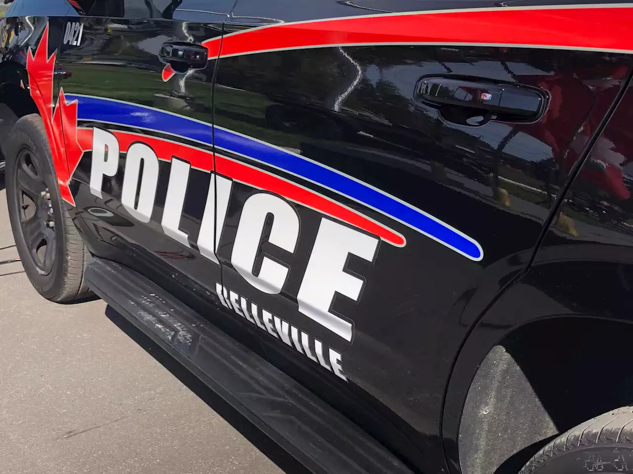 Belleville Police report: disturbance, collisions and other calls