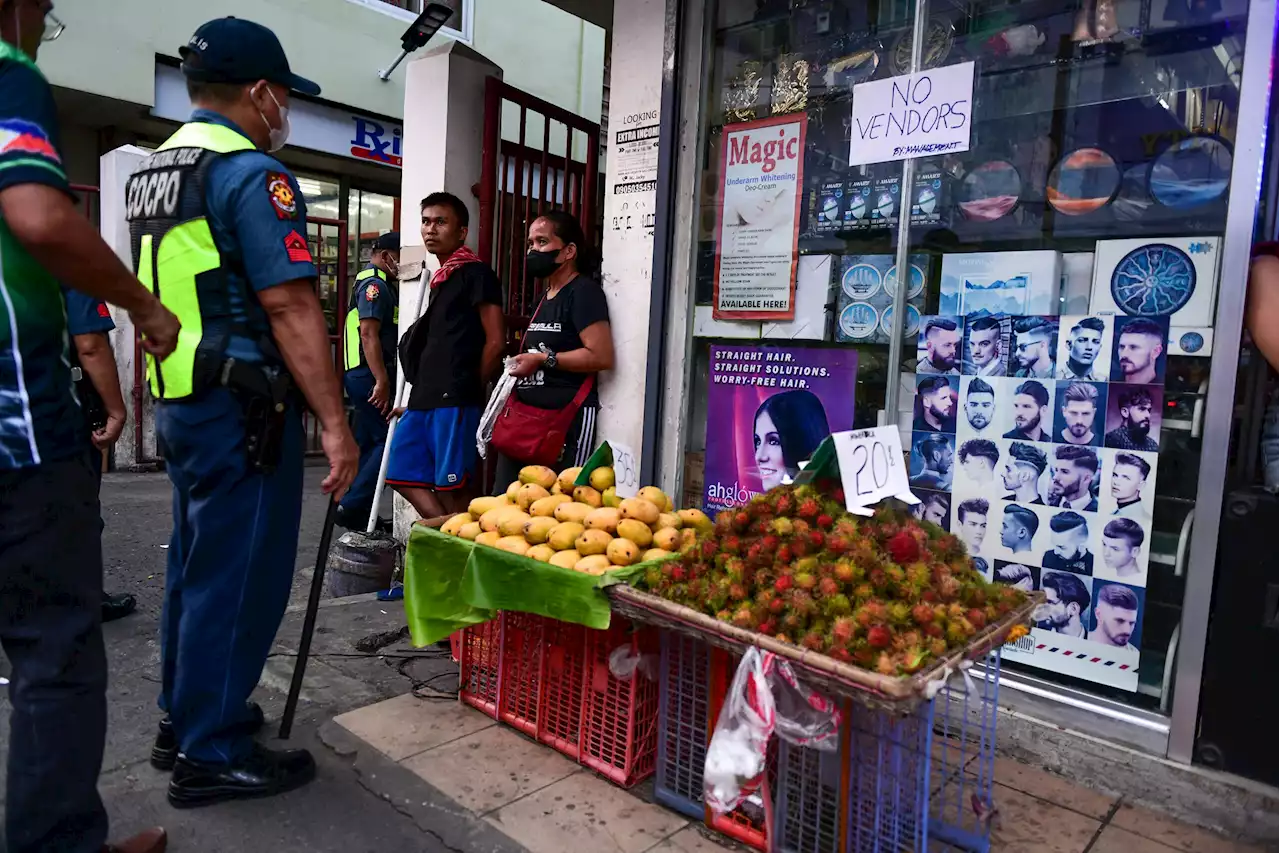 Cagayan de Oro starts crackdown on street vendors ahead of Christmas