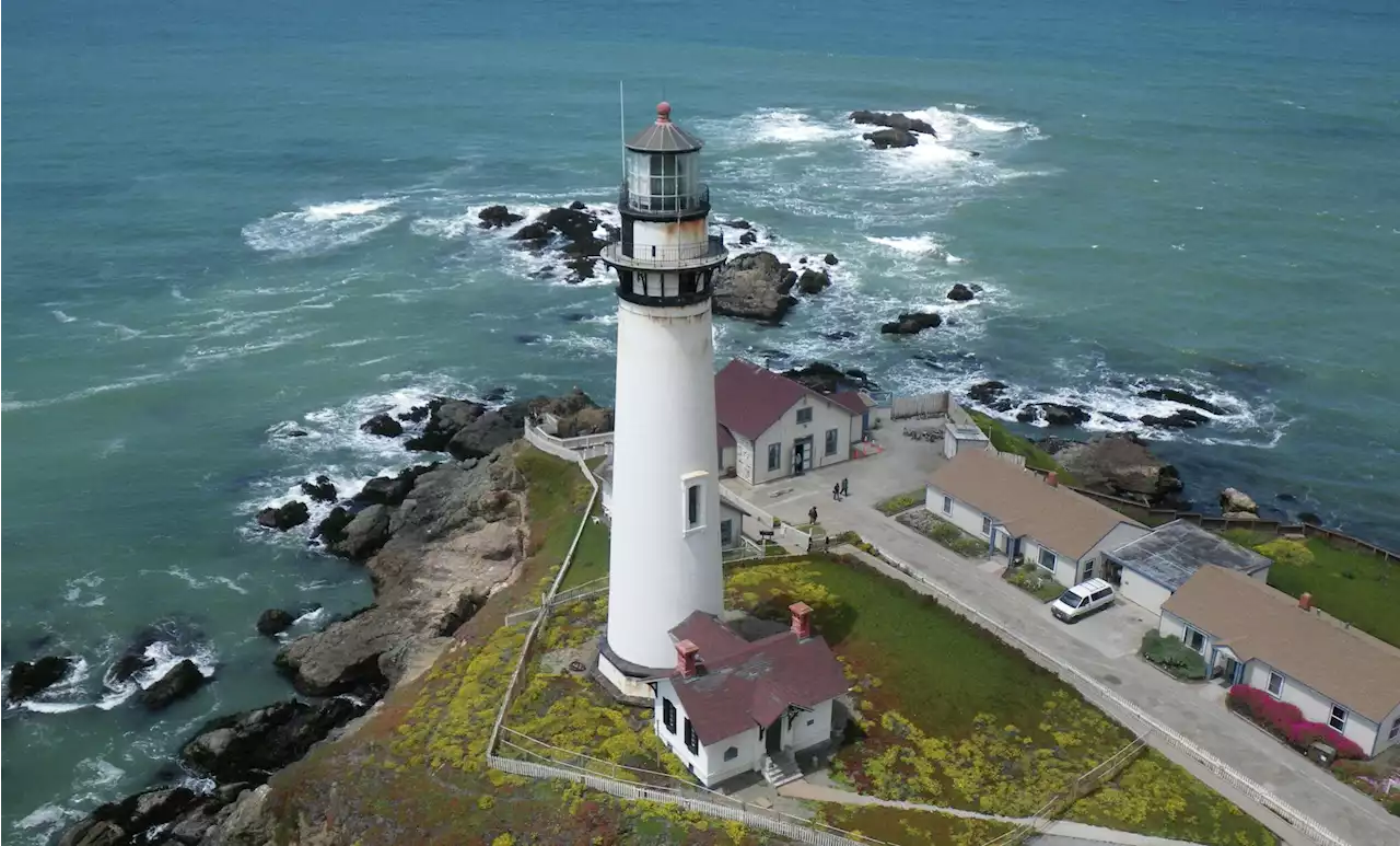 A Thanksgiving hike to the Bay Area’s tallest lighthouse