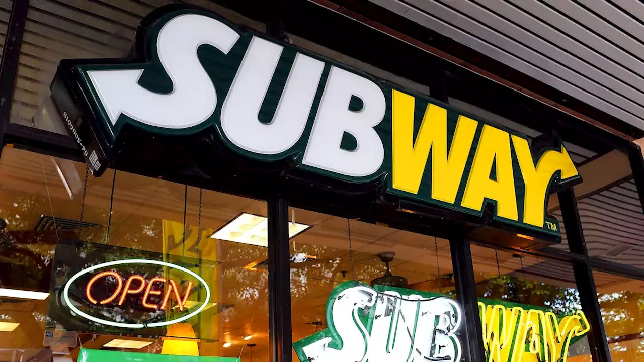 Cash-Strapped Subway Threatens To Reveal Identities Of Customers Who Eat Subway If They Don’t Pay