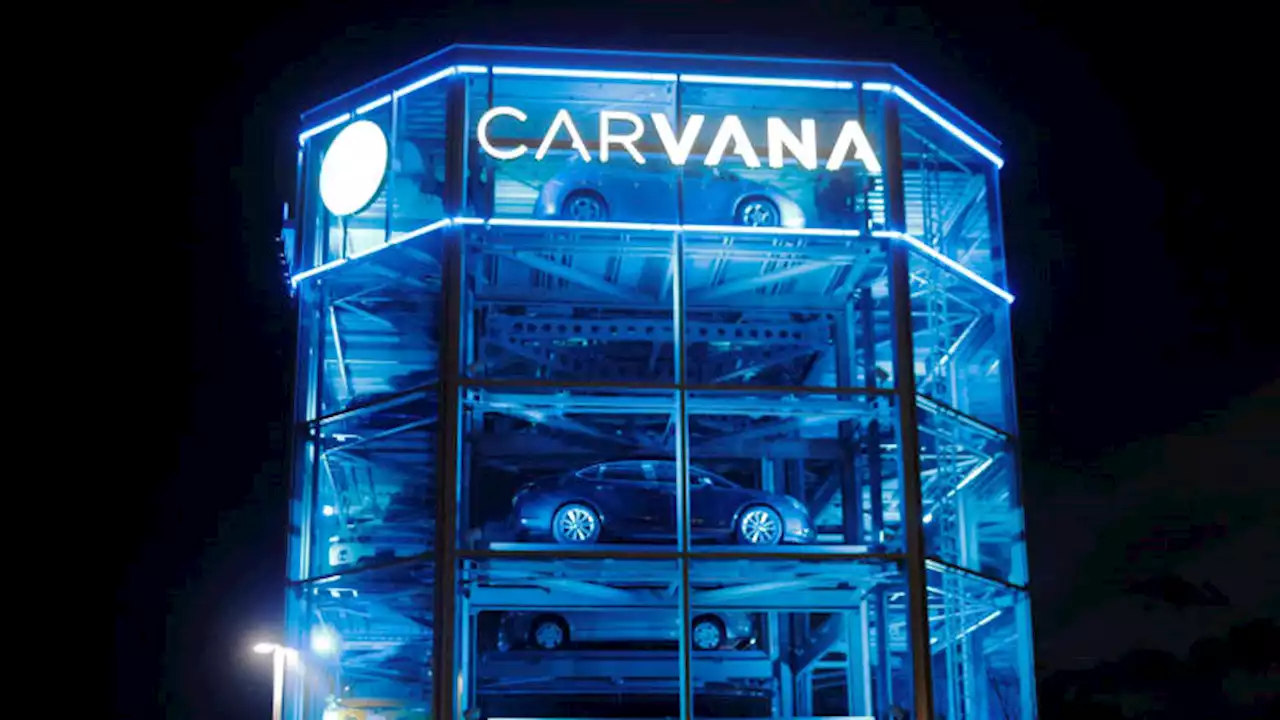 Carvana’s unwinding triggers a cascade of warnings on Wall Street - Autoblog