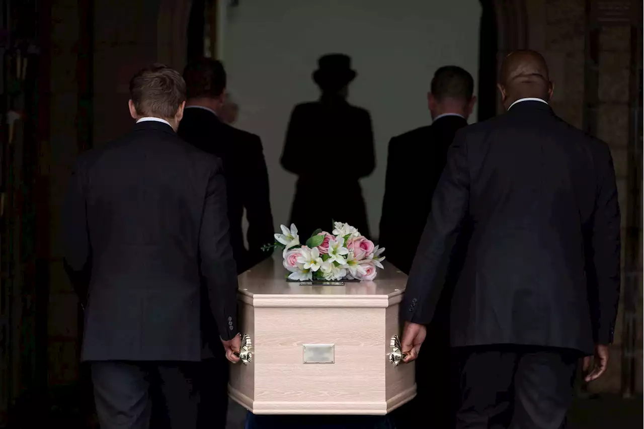 Hundreds of grieving adults have gone into debt by paying for a funeral