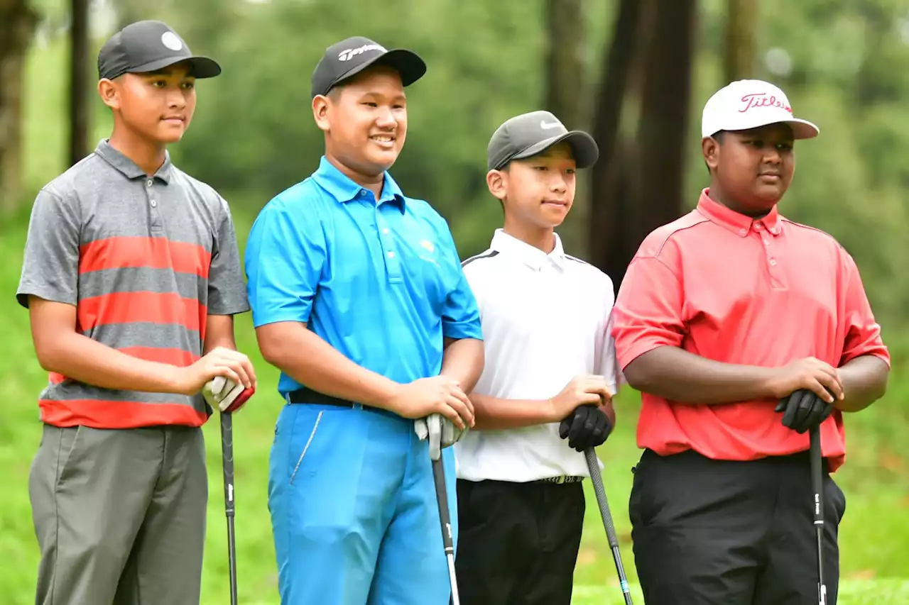 202 pemain golf elit remaja sertai golf UUMISM-Sportexcel