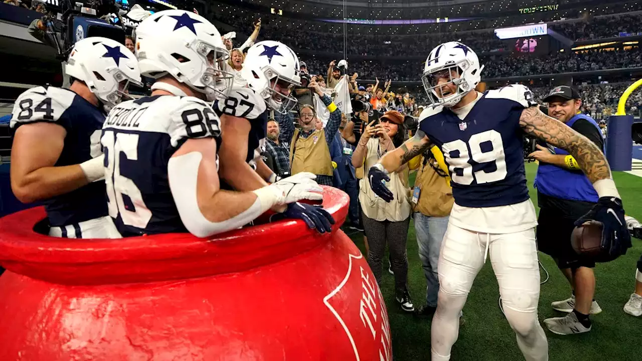 Dallas Cowboys do hilarious whack-a-mole celebration after touchdown on Thanksgiving Day