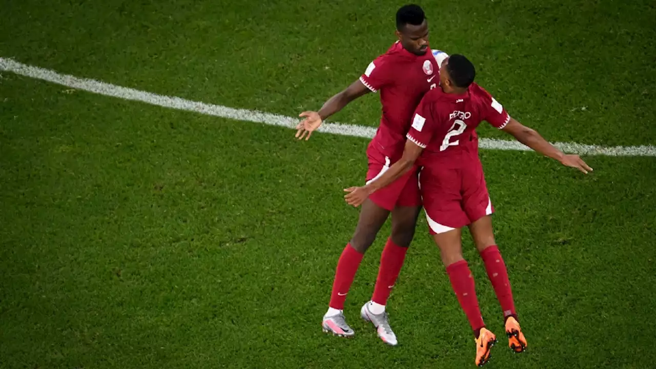 Qatar maakt eerste doelpunt op WK, maar verliest ook van Senegal