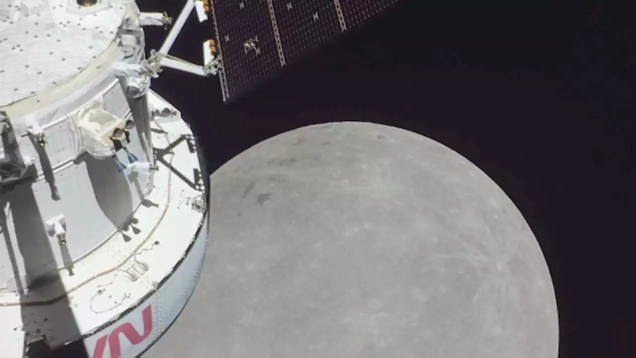 NASA's Orion spacecraft snaps a selfie on its journey beyond the far side of the moon