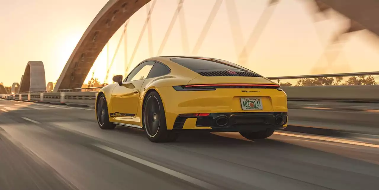 2023 Porsche 911 Carrera T Is the Goldilocks Setup for 911 Carreras