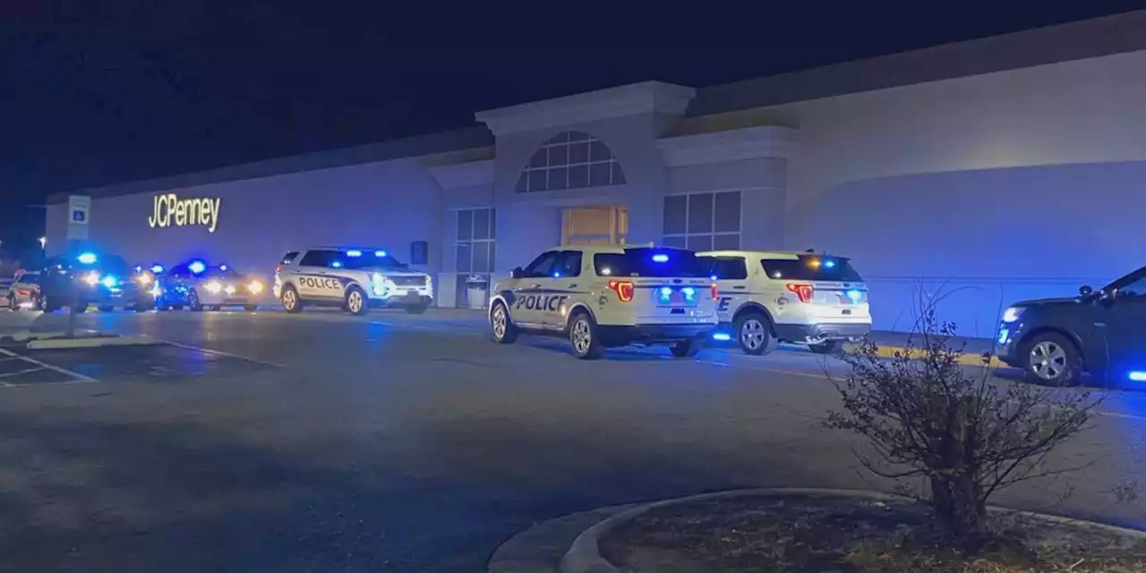 Police: 2 men shot inside North Carolina mall