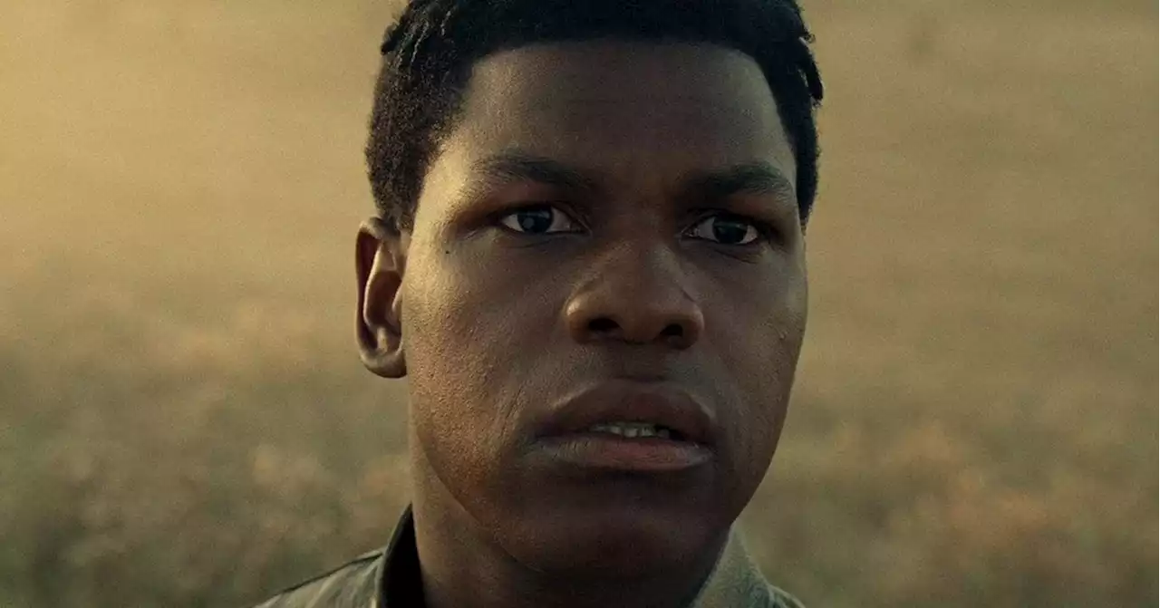 Star Wars Actor John Boyega Responds to Viral Tweet About Embarrassing Photo