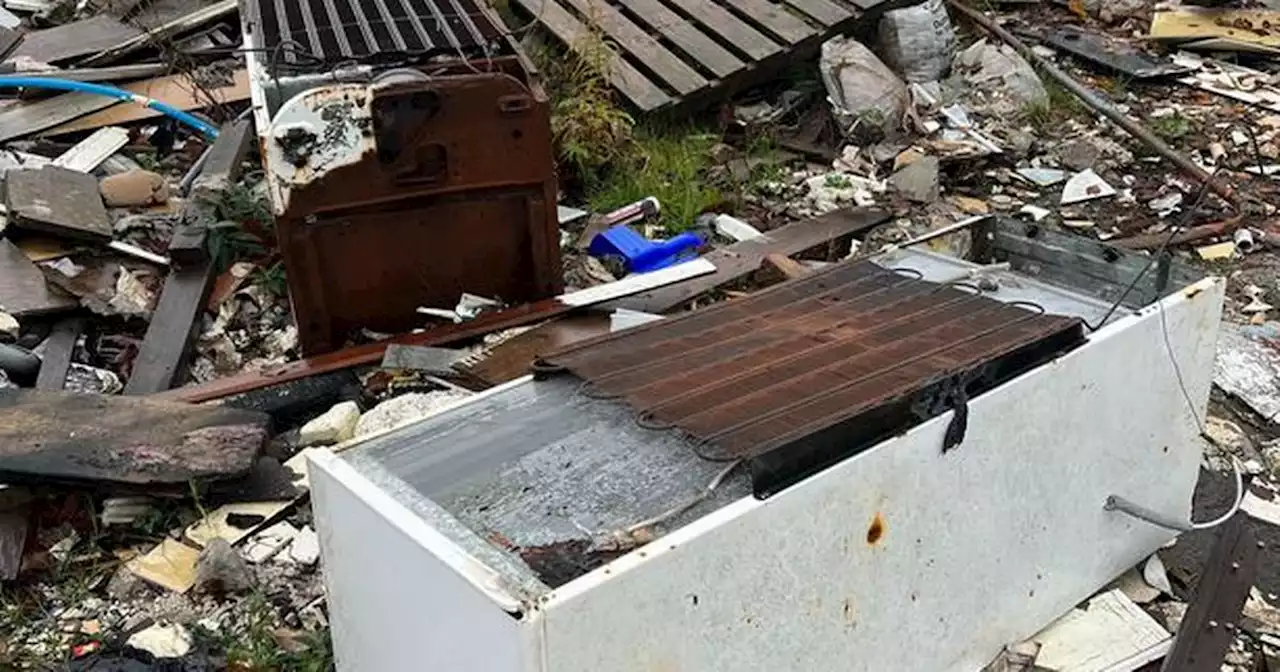 Entire kitchens dumped at Edinburgh fly-tipping hotspot plaguing locals