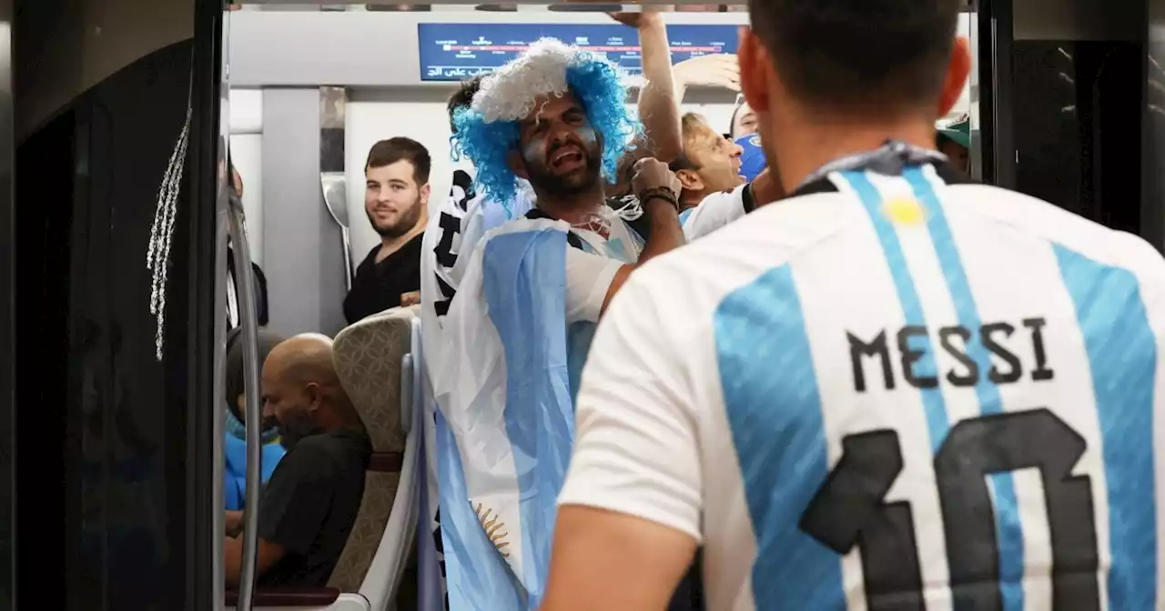 En el metro de Doha bajan los decibelios del México contra Argentina