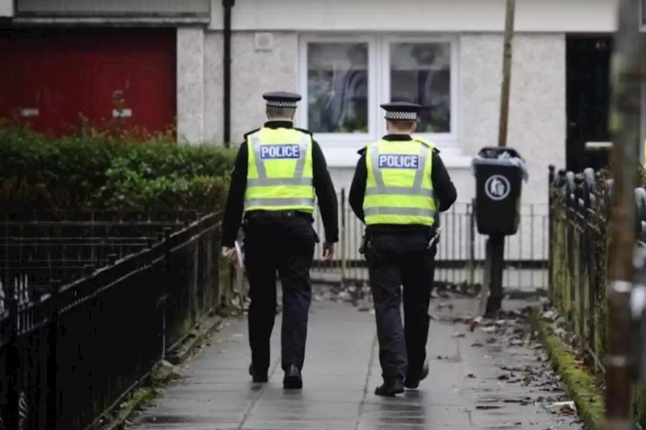 Drugs worth over £10,000 discovered at Glasgow property