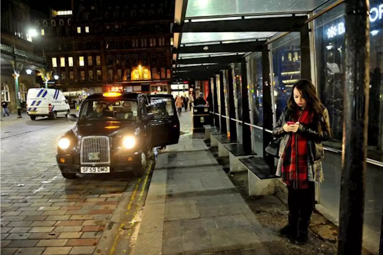 Taxi drivers 'facing a number of challenges' over low emission zone