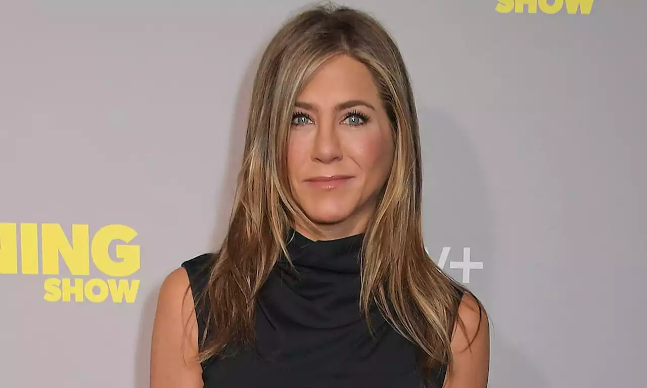 Jennifer Aniston returns to social media after heartbreaking family tragedy