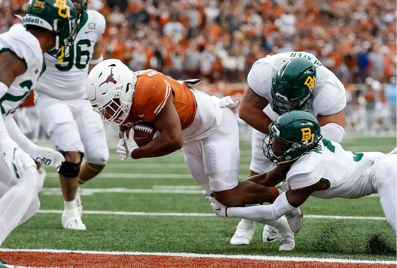 How Bijan Robinson, Roschon Johnson powered Texas' resurgent season