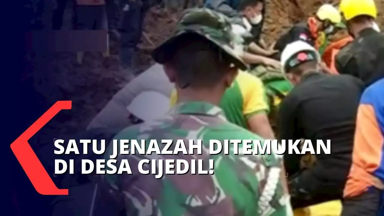 Detik-detik Upaya Evakuasi Satu Jenazah Korban Gempa dari Reruntuhan di Desa Cijedil!