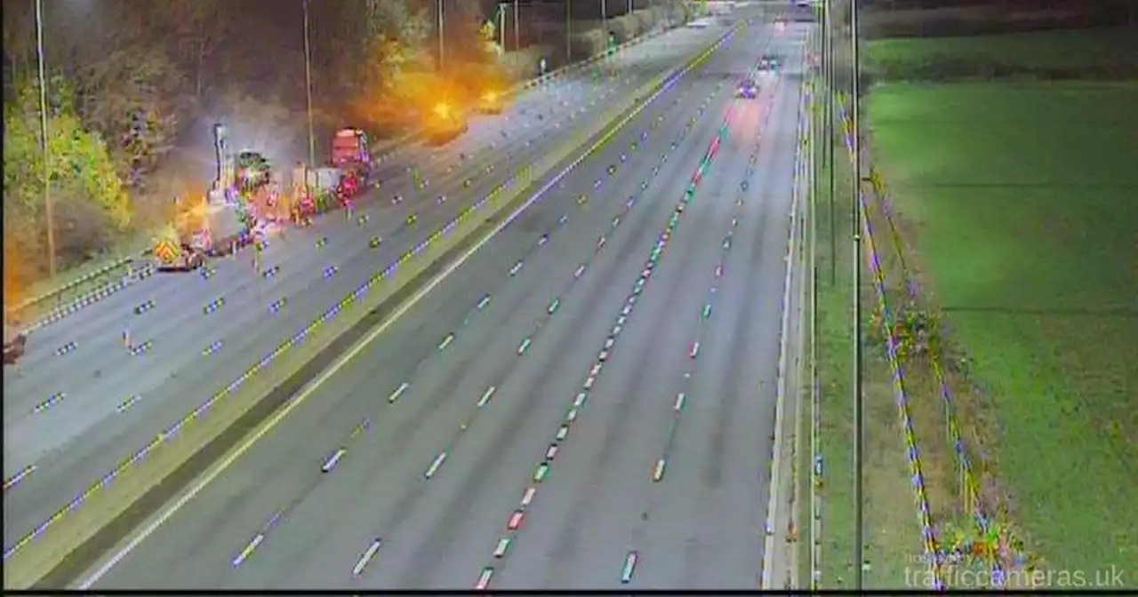 M1 and M621 near Leeds reopen after 'police incident'