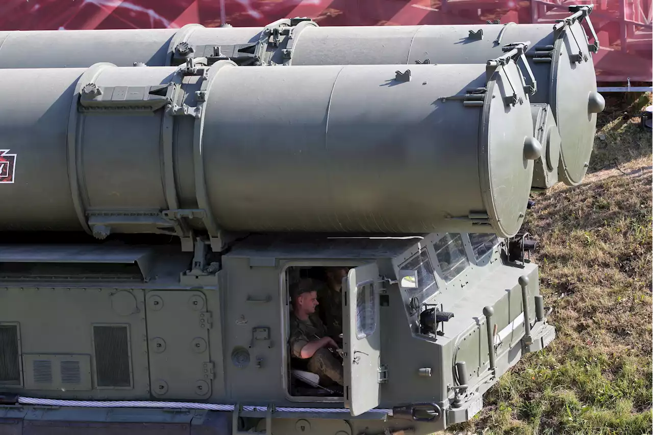 Russia firing old and empty missiles as Putin runs out of weapons: U.K.