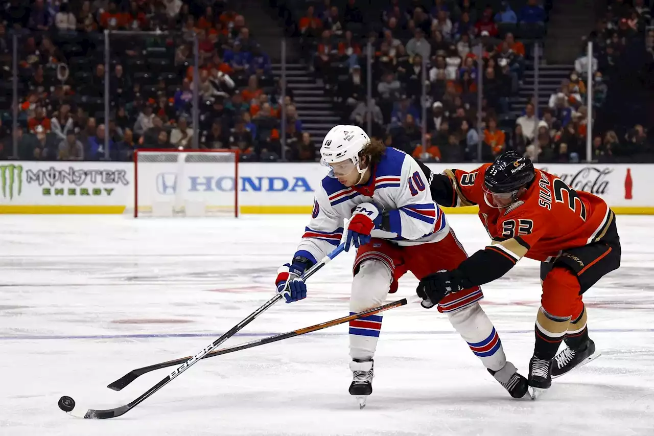 Rangers’ Artemi Panarin using ‘motivation’ to snap scoring slump