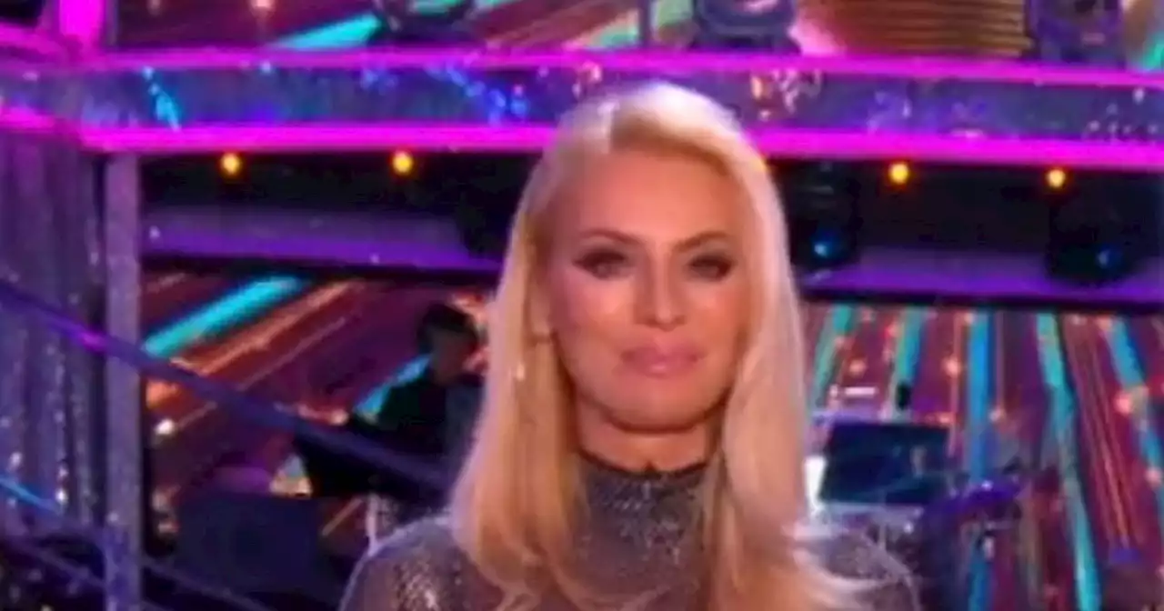 Strictly viewers go wild for Tess Daly's 'gorgeous' silver sparkly corset dress