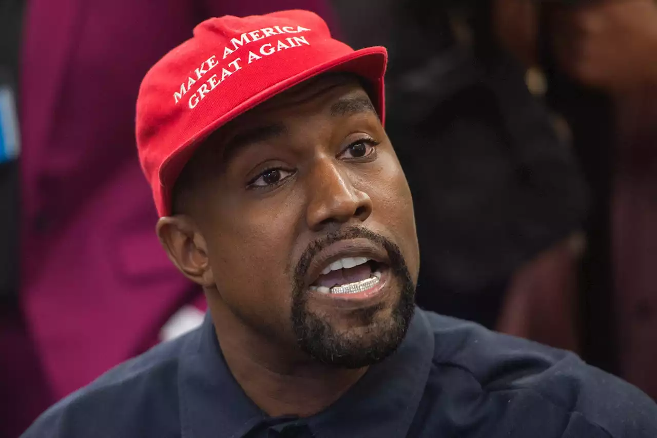 États-Unis : Kanye West veut participer aux présidentielles de 2024 au côté de Donald Trump