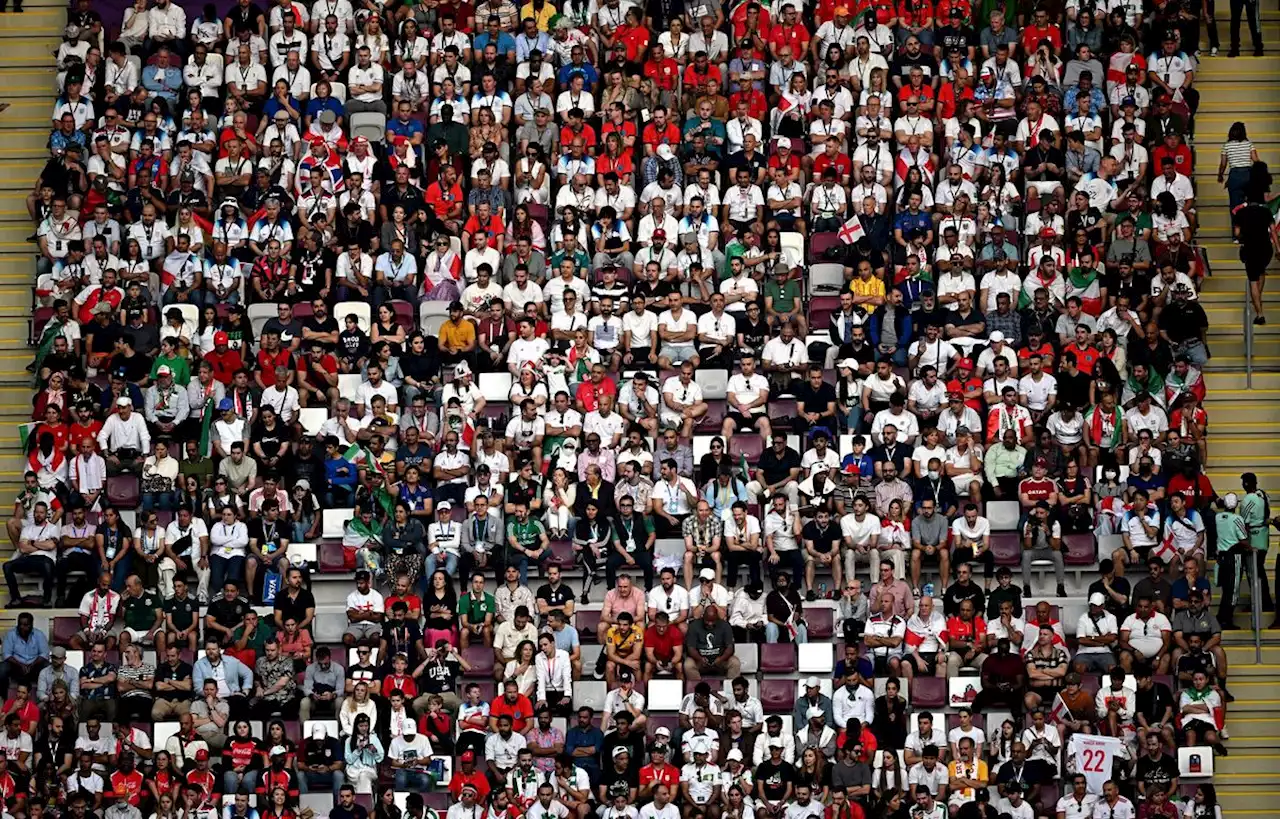 La télé chinoise censure les supporters du Mondial sans masque