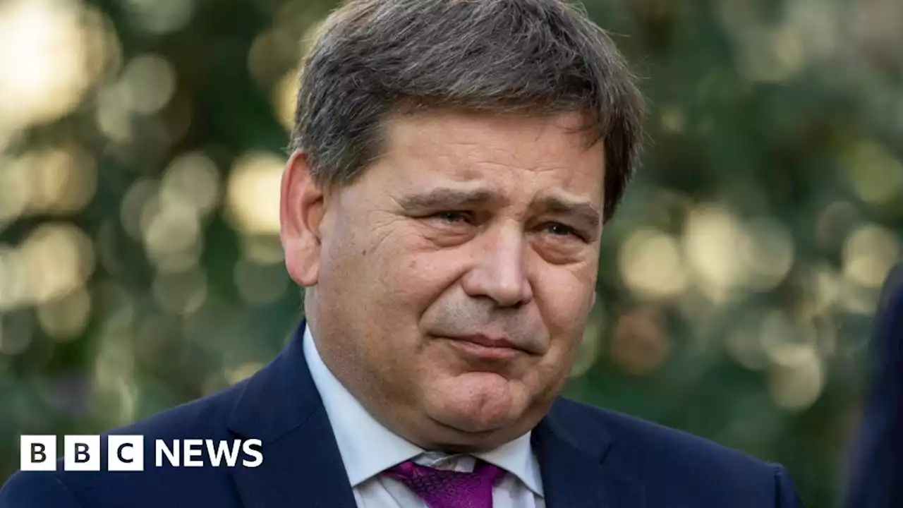 Tory MP Andrew Bridgen to fight possible suspension from Commons