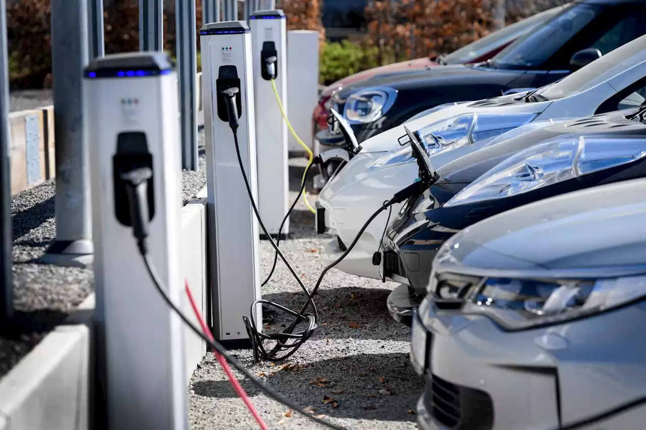 Därför räcker inte fler elbilar för att klara klimatmålet