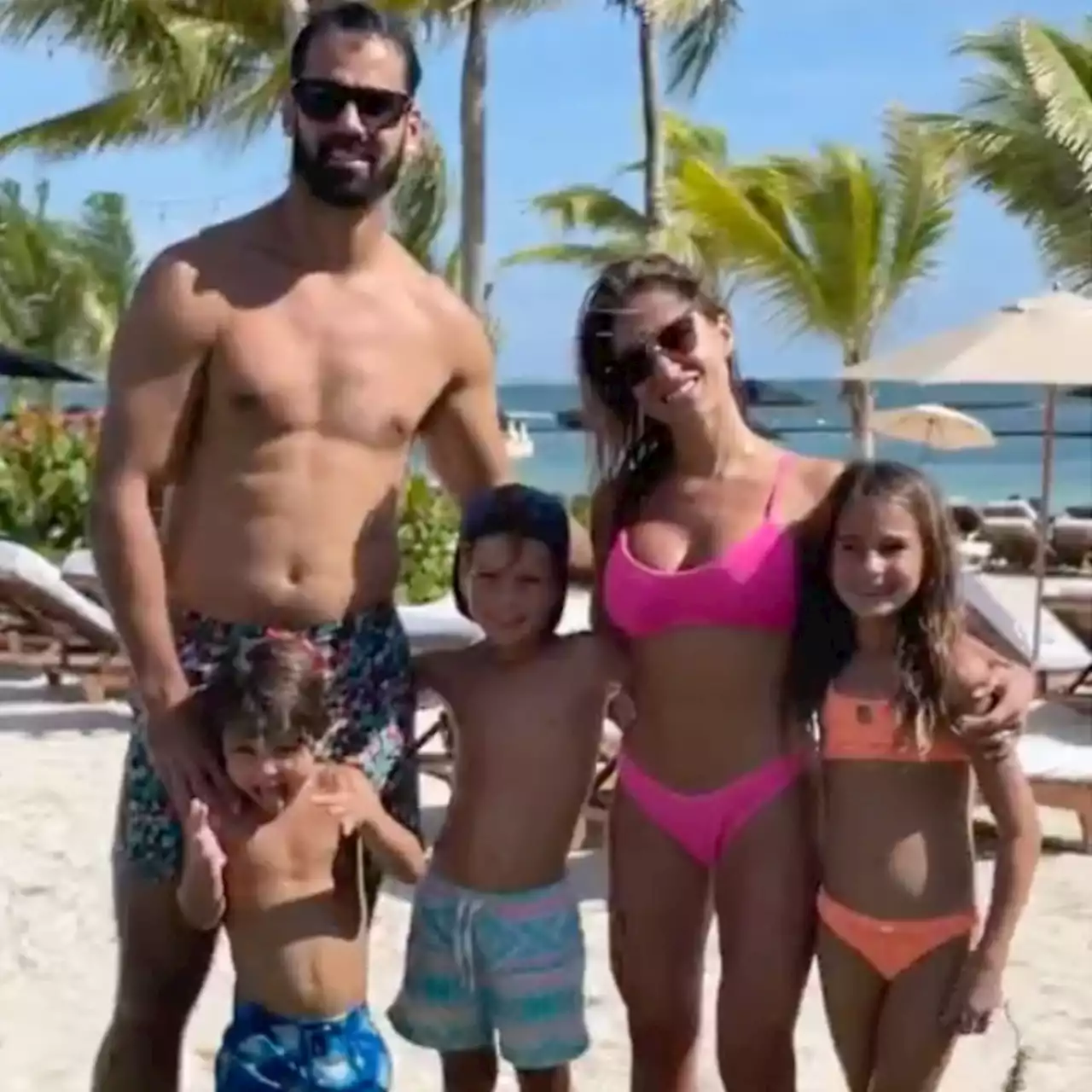 Jessie James Decker Defends Her Kids' Abs After Criticism - E! Online