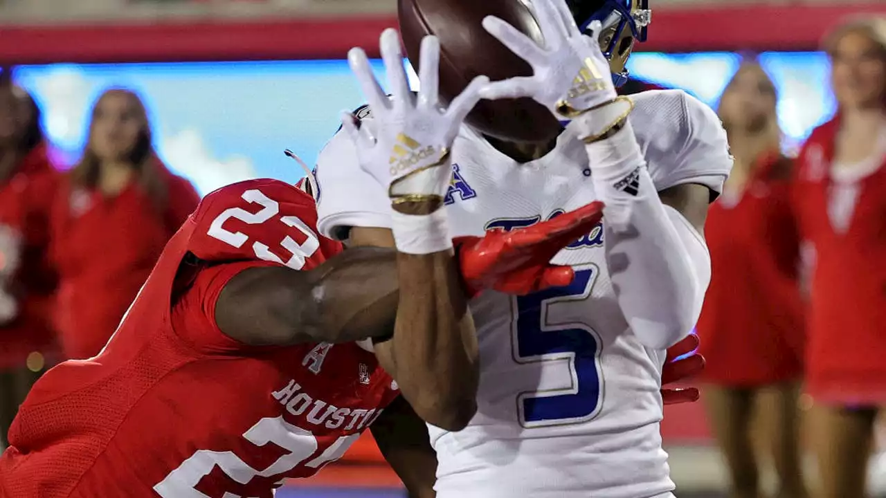 CAUGHT ON CAMERA: UH to discipline football player who slapped opposing Tulsa player after close loss