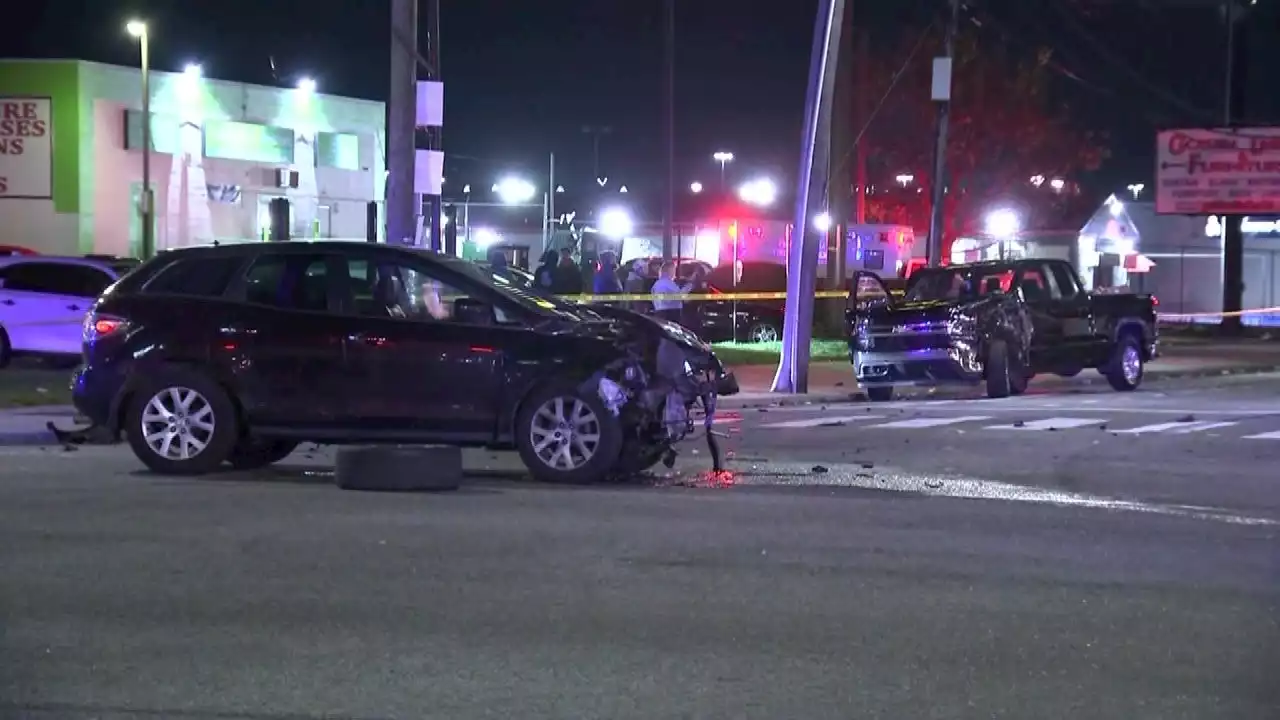 Police: Man in wheelchair killed, child injured as suspects flee police in Port Richmond