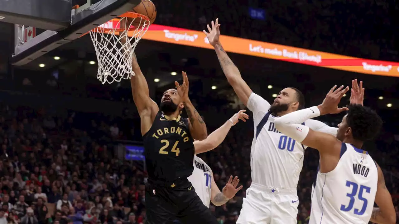 Anunoby scores 12 of his 26 in 4th, Raptors top Mavs 105-100